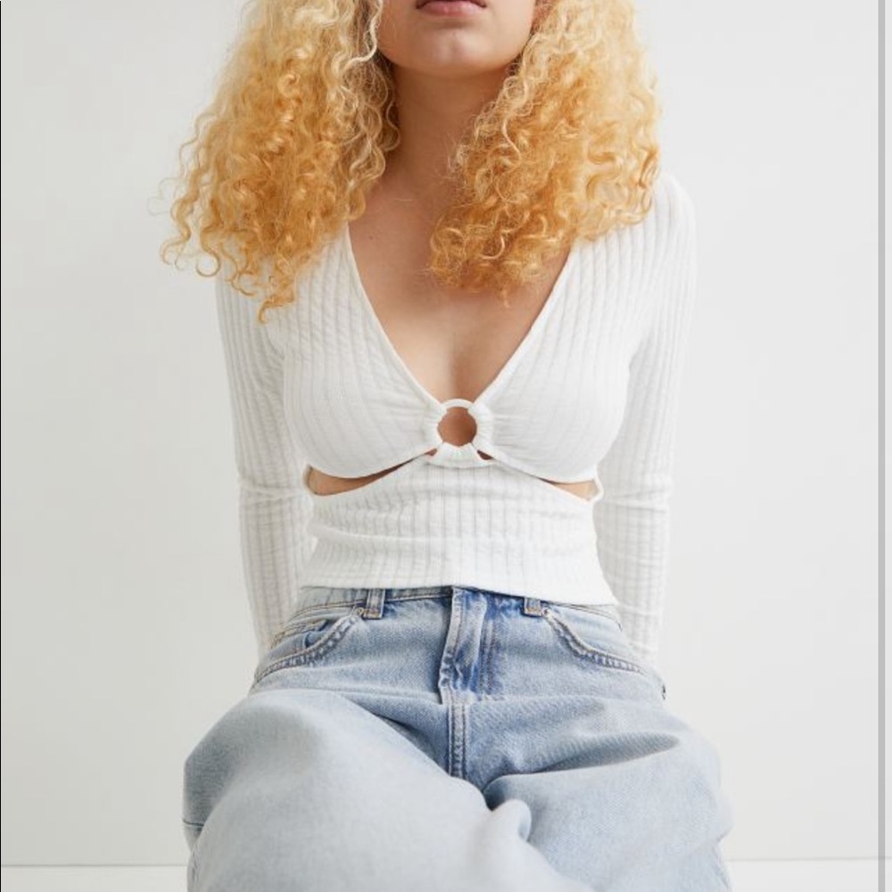 HNM cutout white long sleeve